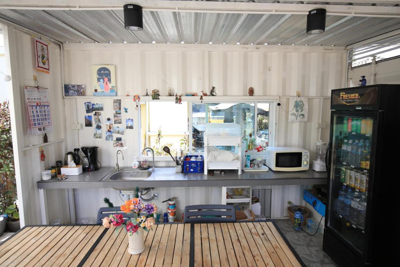 Day Off House Chiang Mai Near Walking Street Apartment Ngoại thất bức ảnh